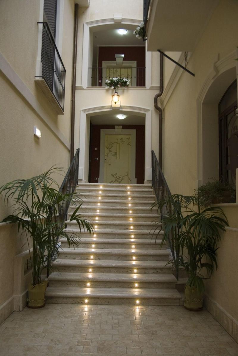 Palazzo Reginella Aparthotel Bovalino Marina Buitenkant foto